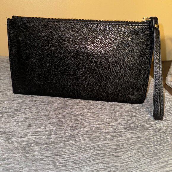 MICHAEL KORS JET SET ITEM LG Zip Clutch Black Pebbled Leather - Picture 3 of 4